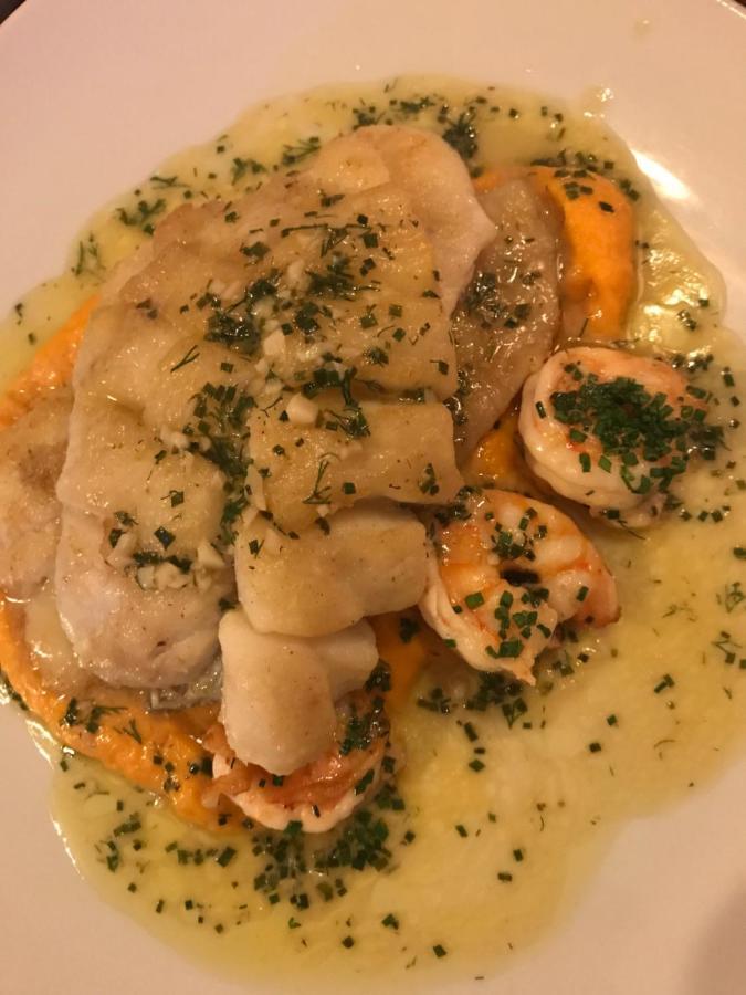 דינגל Ashes Seafood Restaurant Accommodation מראה חיצוני תמונה